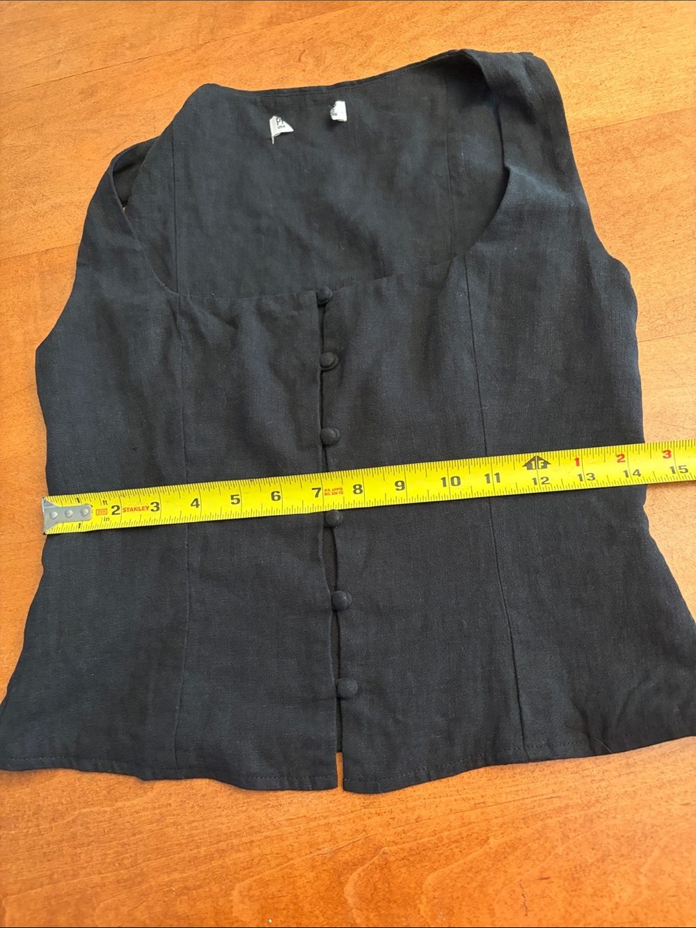 Classic Zenda linen Blend  Black Sleeveless Button-Front Women's Top - Picture 5 of 7